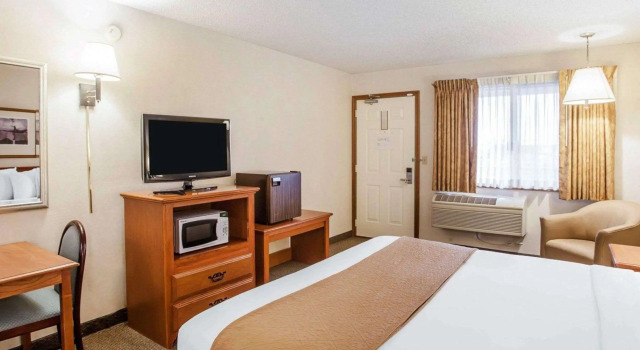Quality Inn Mount Vernon, Забронировать Отель Маунт-Вернон штат Вашингтон
