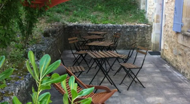 L'Ombrière, Prenota Appartamento Hotel a Aquitania con parcheggio, Parcheggio
