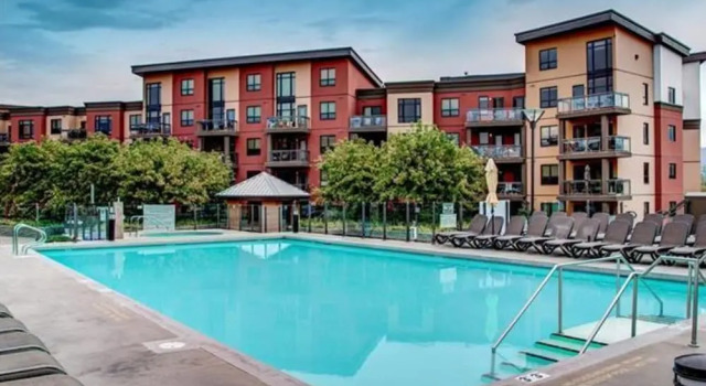 Playa Del Sol Retreat | Pool + Hot Tub | Sleeps 6, Buchen Sie Hotel Kelowna British Columbia