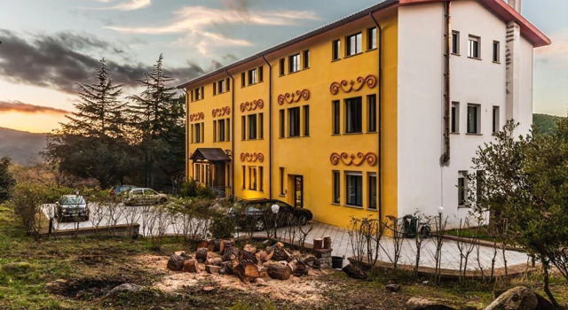 Limbara Hotel, Забронировать Отель Отели Темпьо-Паузания с завтраком, Завтраки