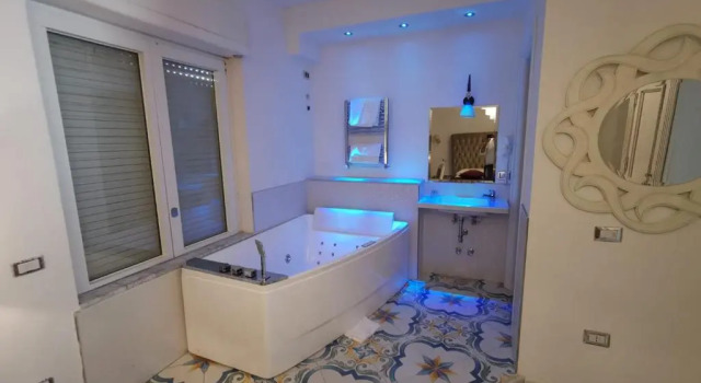 Villa Miramare, Book Villa Sommerhuse i Salerno, Hytte