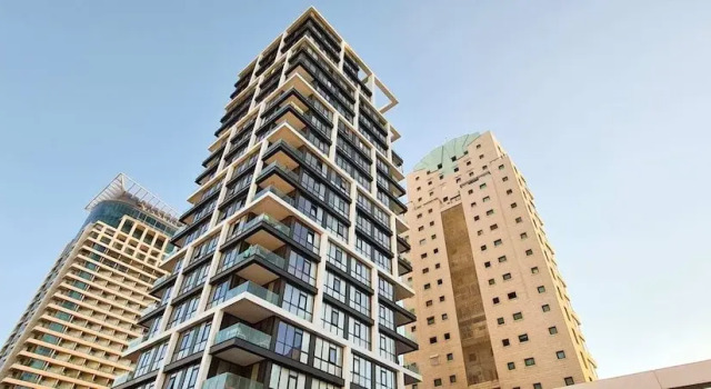 Hayarkon Blue Sea I, Забронировать Отель Отели Тель-Авива с парковкой, рядом с Пляж Иерусалим, Парковка