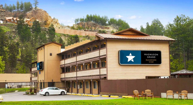 Magnuson Grand Rushmore View, Забронировать Отель Кистон Wind Cave National Park