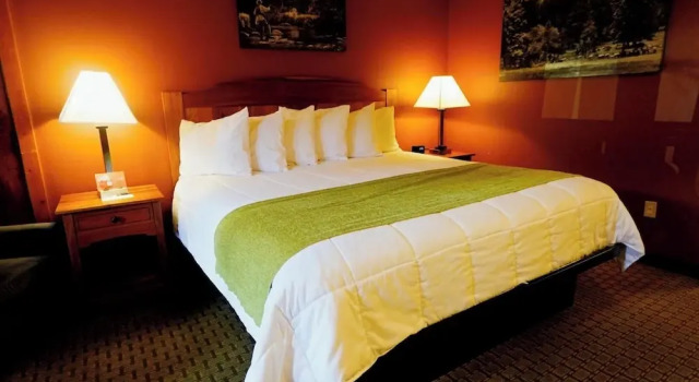 Номер Comfort Silver Moon Inn