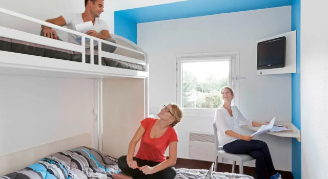 HotelF1 Cergy St Christophe, Varaa Hotelli Hotellit Val d'Oise pysäköinnillä, Pysäköinti