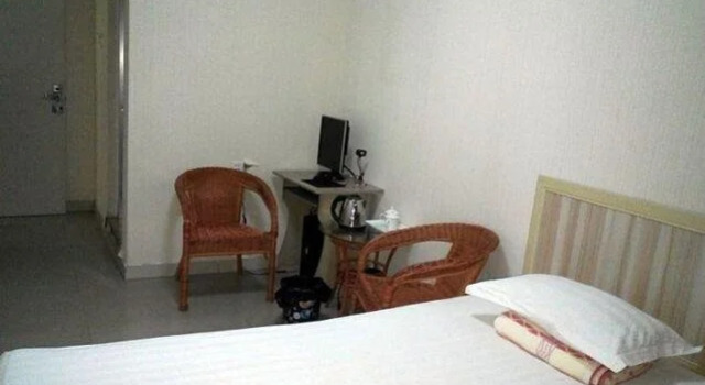Luxin Business Inn, Prenota Hotel Hotel a Shandong con parcheggio, Parcheggio