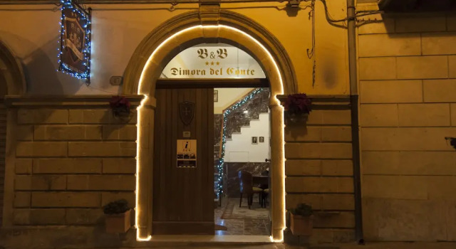 B&B Dimora  del Conte, Book Bed and Breakfast Hotels in Sicily with Parking, Parking