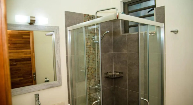 Entire Luxury 3 BR condo for rent - Flic-en-Flac - Close to Beach, Rezervovat Hotel Flic-en-Flac Mauritius West Coast