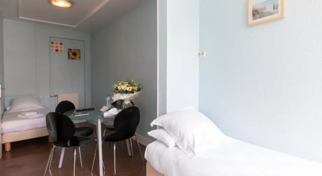 Люкс Hôtel les Sables d'Or