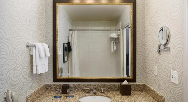 Номер Standard с видом на горы Juniper Hotel Cupertino, Curio Collection by Hilton