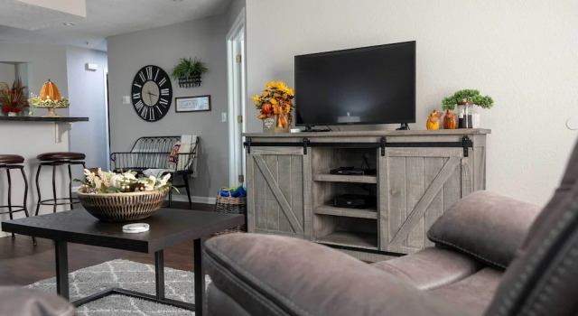 Branson Resort Condo - 3 Miles to the Strip!, Забронировать Курортный отель Отели Table Rock Lake с парковкой, Парковка
