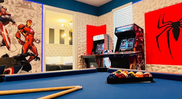 Коттедж Amazing Family Home 8min to Disneyworld Pool Spa Sleeps 24 Stl101
