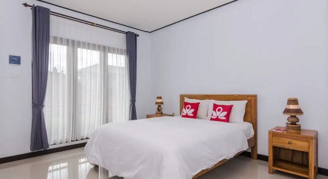 ZEN Rooms near Echo Beach, Rezervovat Hotel Hotely v Bali s bazénem, Bazén