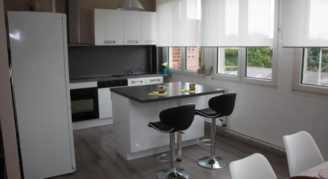 Espace Wilson, Varaa Hotelli Dunkerque 