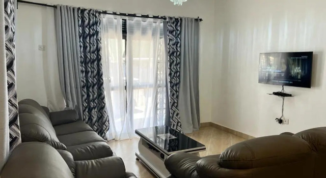 House - Sleeps 6 - Parking - Garden