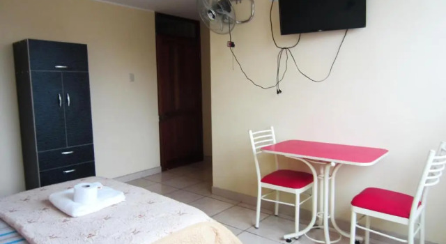 Hostal Sandel, Book Hotel Barranca Lima-provinsen