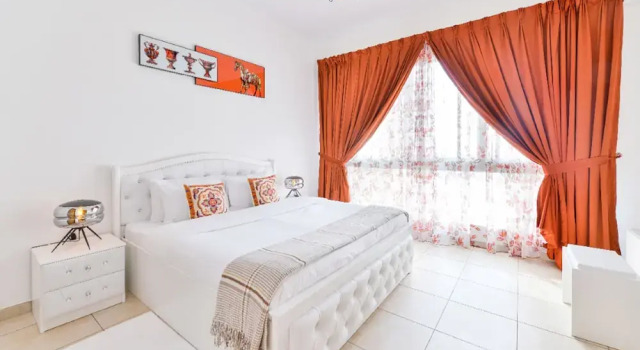 Marvelous 2BR Apt. in Palm Jumeirah, Забронировать Апартаменты/квартира Отели Пальмы Джумейра с бассейном, Бассейн