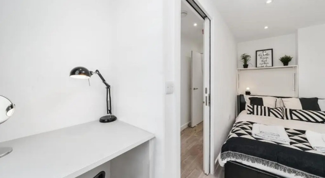 Cosy Apartment in the Heart of the City, Забронировать Апартаменты/квартира Апартаменты Лондона, рядом с Дом Денниса Северса, Апартаменты/квартира
