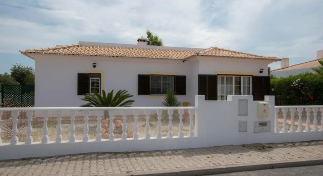 Вилла Casa Novo Horizonte by Portucasa