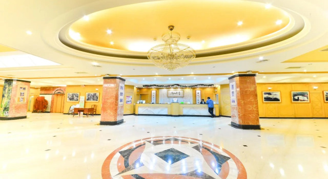 Dongpo Ti Lun Hotel, Book Hotel SPA Hotels in Sinyi, SPA