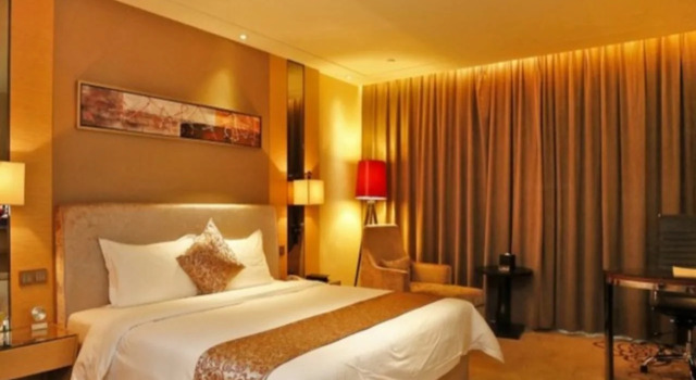 Shenzhen City Hotel North Railway Station