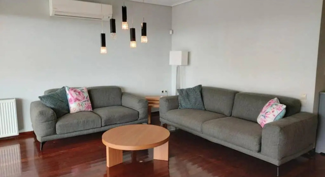 Апартаменты Luxury beachfront 3 bedroom apartment in Kavouri beach, Athens