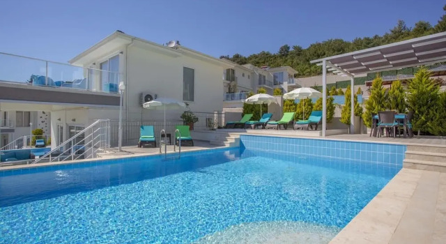 Вилла с балконом Residence Villa 3