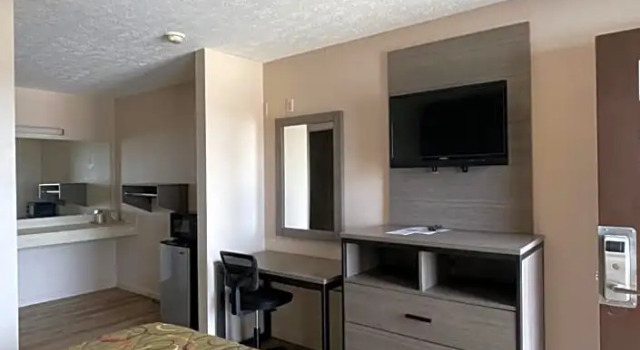 Номер Standard Garden Inn & Suites