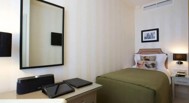 Одноместный номер Standard Hotel Xenia, Autograph Collection