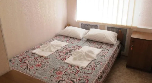 Uyutniy Hostel, Book Hostel / Vandrerhjem Hostels i Nikolayev, Hostel / Vandrerhjem