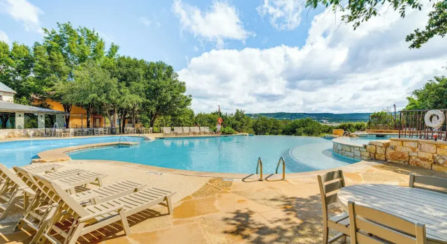 Коттедж Scenic View! Lake Travis Cabin Near Wedding Venues