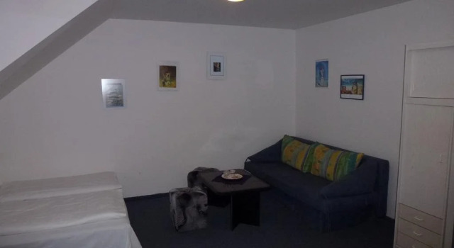Brandýský Dvůr, Rezerwuj Hotel Hotele w Central Bohemia z parkingiem, Parking