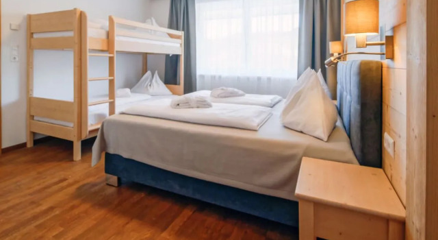 Grebenzen St Lambrecht, Đặt Khách sạn Sankt Lambrecht 