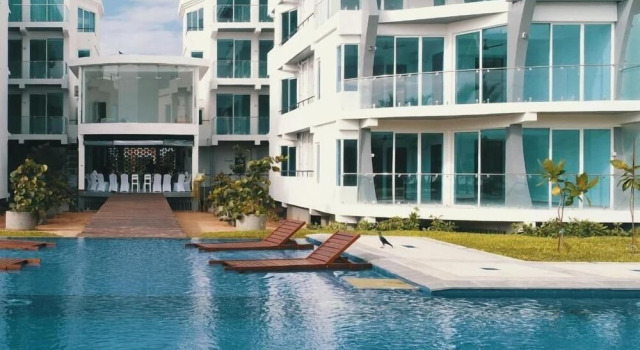 Beach Paradise by Oceanfront Condos, Prenota Residence Nilaveli Distretto di Trincomalee