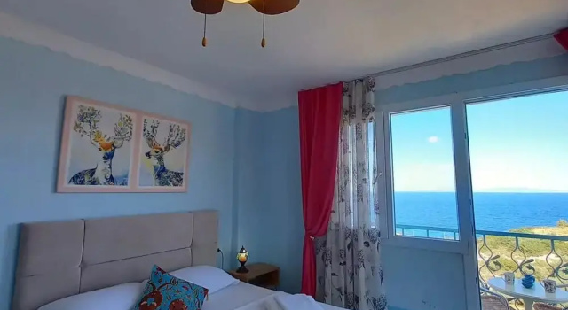 Номер Comfort Laila Otel  Karaburun