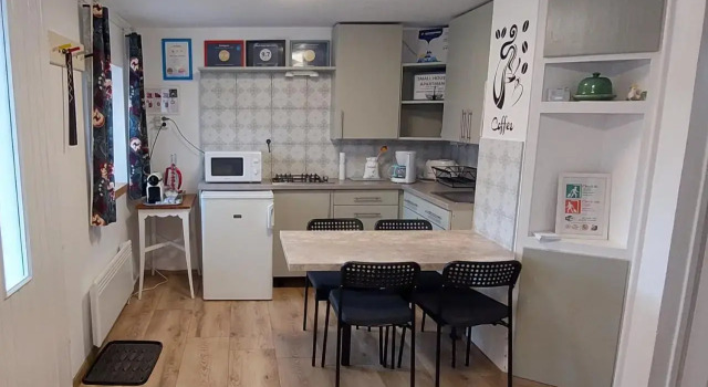 Small House Apartment, Varaa Huoneisto Kerepes Budapest