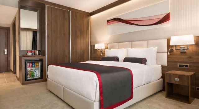 Двухместный номер Deluxe с балконом Ramada by Wyndham Beylikduzu