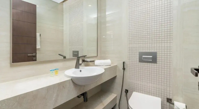 Samaya Holiday Homes - Nobles Family Modern Suites, Забронировать Апартаменты/квартира Отели Эмирата Дубая с бассейном, рядом с Al Wajeha Al Maeyah Marine Transport Station, Бассейн