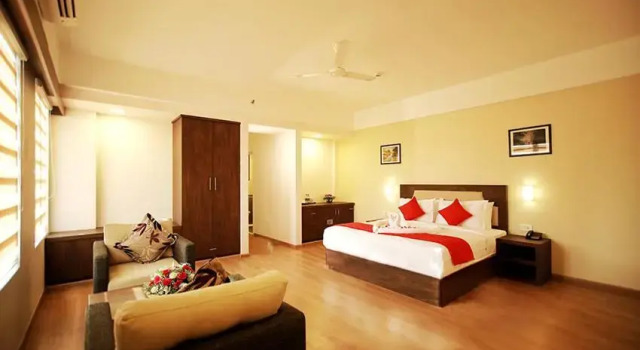 Hotel Abaam Chelsea, Book Hotel Kakkanad New Delhi