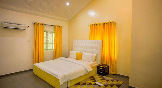 Eclipse Hotel and Lounge