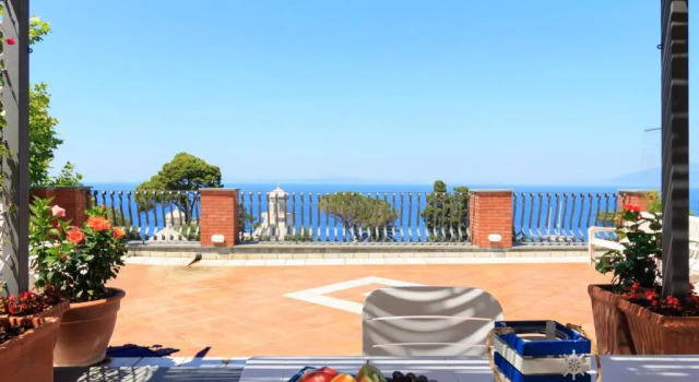 Апартаменты AQUAMARINE Relaxing Capri Suites