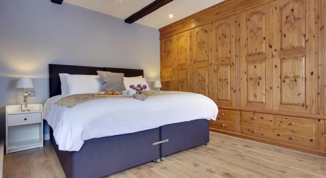 10 Westgate Street - 5 Star 18th Century House