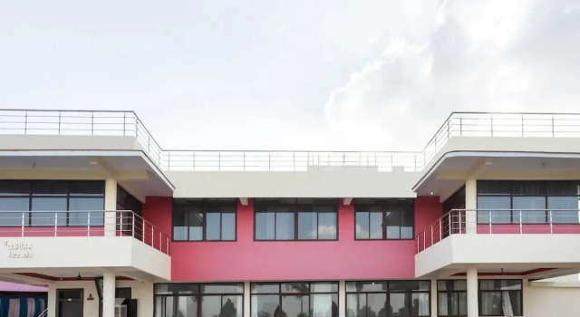 Hotel Balaji by OYO Rooms, Забронировать Отель Отели штата Махараштры 3 звезды, 3*