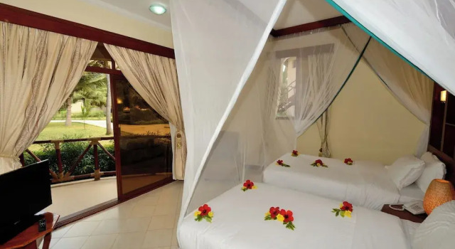 Двухместный номер Comfort с балконом и с видом на сад Kae Beach Resort