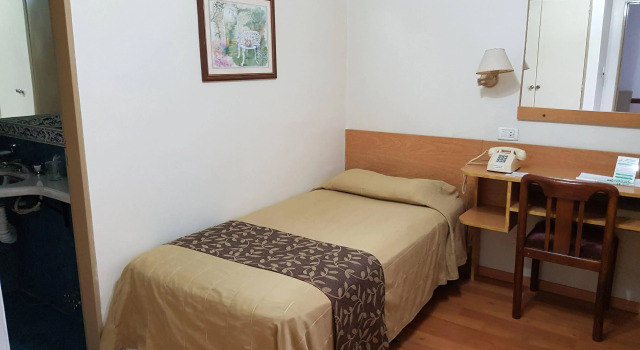 Hotel Mayoral, Rezervovat Hotel Hotely v Rosario se snídaní, Snídaně