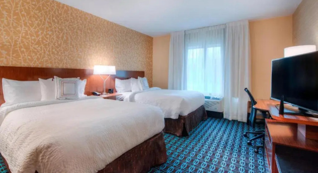Четырёхместный номер Standard Residence Inn by Marriott Charlotte Airport