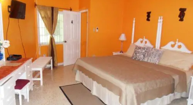 Whistling Villa Runaway Bay, Rezervovat Vila Runaway Bay 