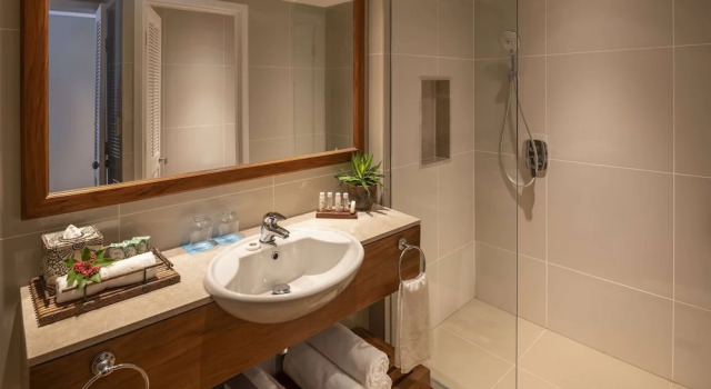 Двухместный номер Premium с видом на океан Outrigger Fiji Beach Resort