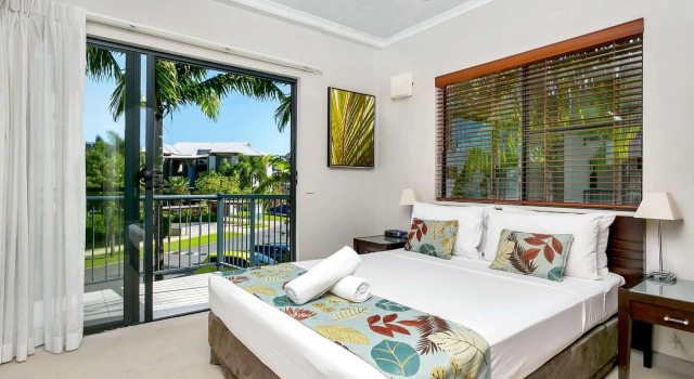 Blue Lagoon Resort, Book Ferieresort Trinity Beach Cairns Beaches