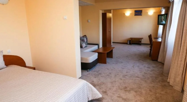 Hotel Bulgaria, Book Hotel Hoteller i Kardzhali med pool, Swimmingpool